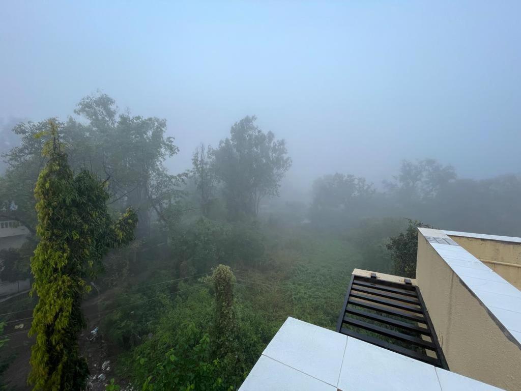 Hotel Phoenix Lonavla Exterior foto